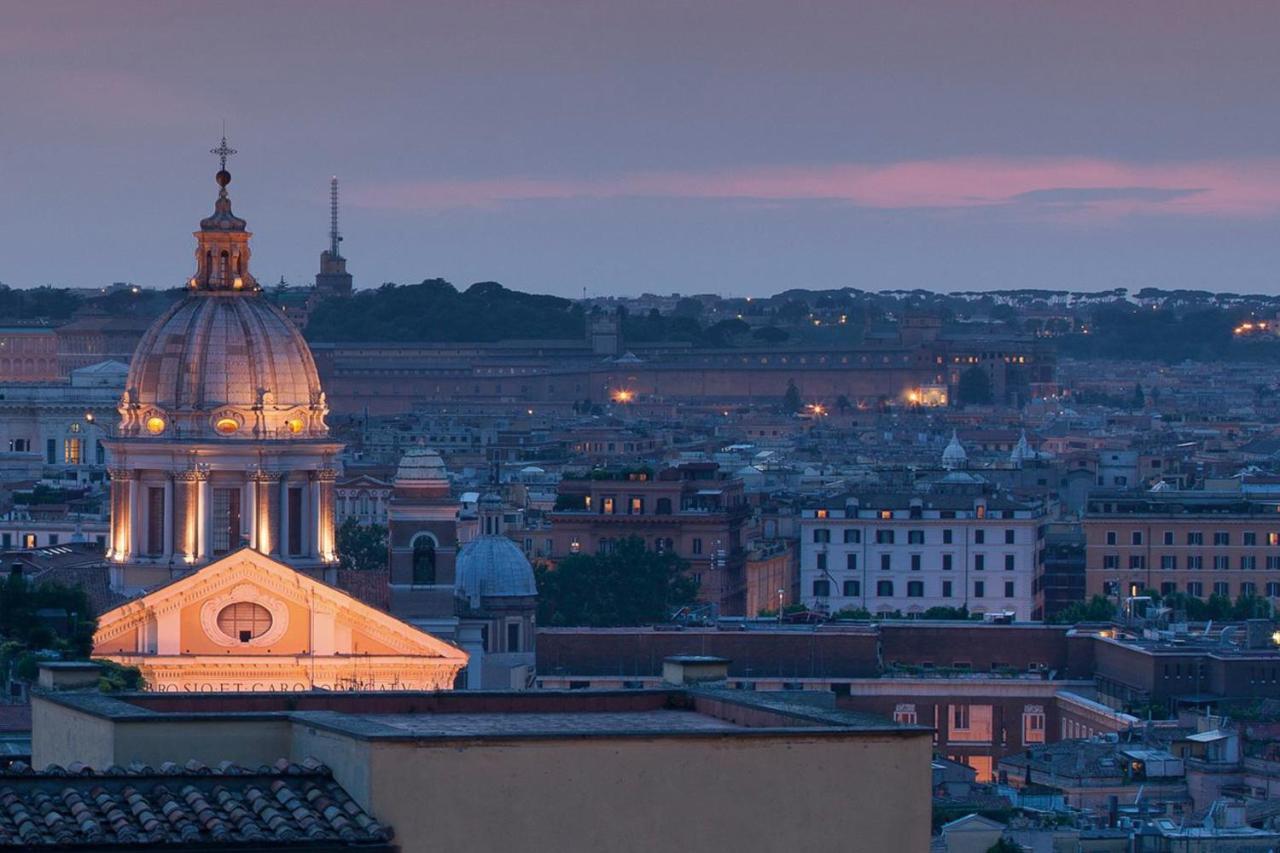 Rocco Forte Hotel De La Ville Rome Bagian luar foto
